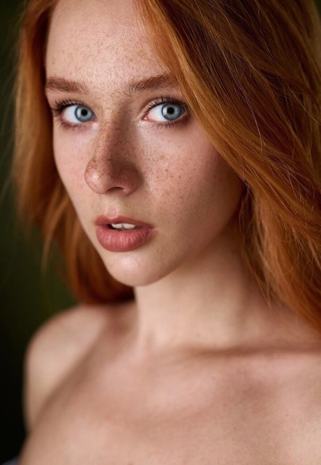 Alasti lekkinud OnlyFans-i pilt Elisaveta Kurilko