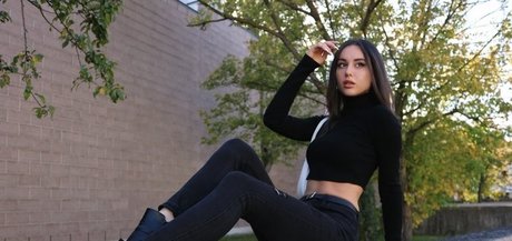 Justlola20