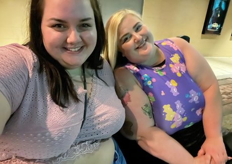 Nacktes geleaktes OnlyFans-Foto von Ssbbwemma