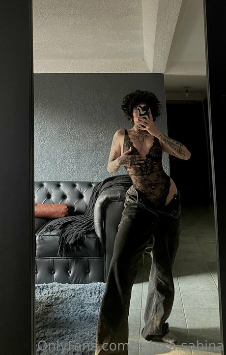 Foto di nudo di fuga di OnlyFans di Alexasabina