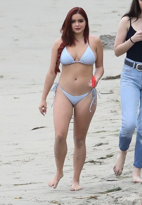 Nøgent lækket OnlyFans-billede af Ariel Winter