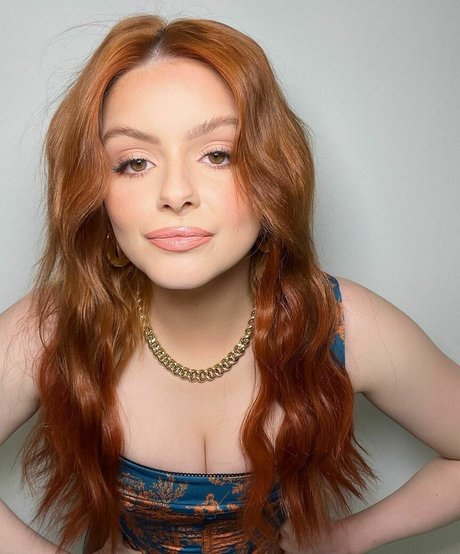 Nahá fotka uniklých OnlyFans od Ariel Winter