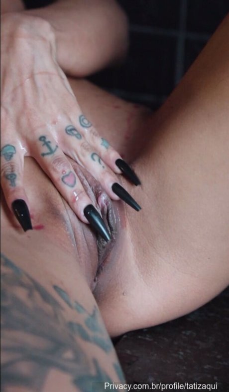Nahá fotka uniklých OnlyFans od Tati Zaqui