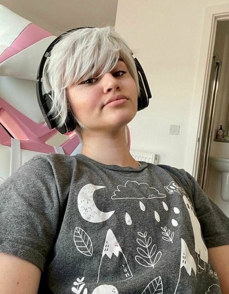 Nahá fotka uniklých OnlyFans od Willowsdreaming