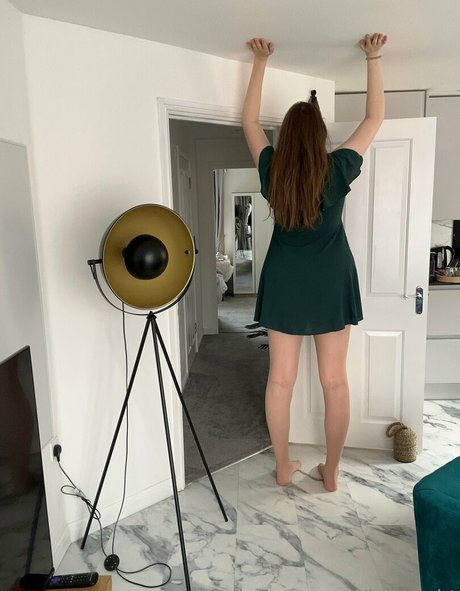 Nagie wyciekłe zdjęcie OnlyFans od Tallbunnyy