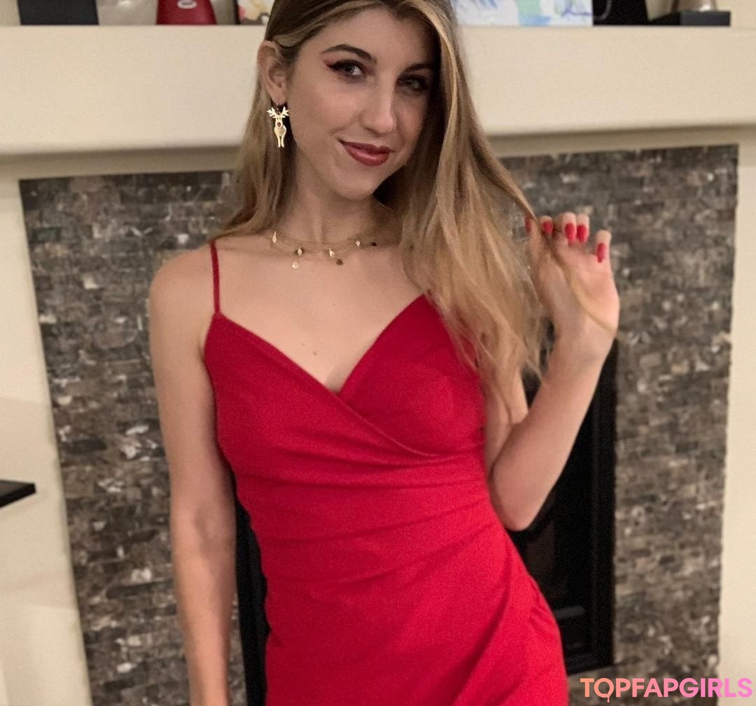 Обнаженная фотография утечки OnlyFans от Frivolousfox Asmr #10