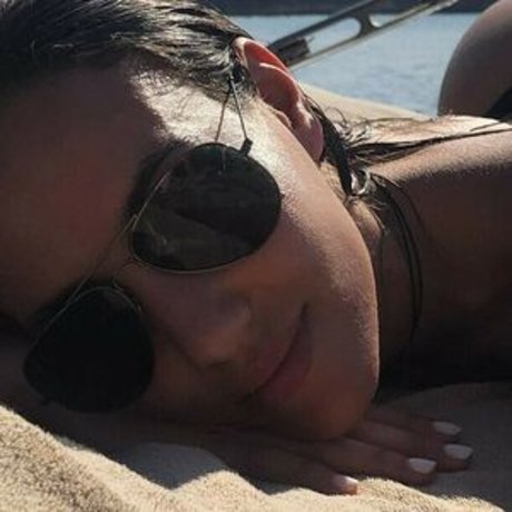 Foto nua vazada do OnlyFans de Elisa Meliani