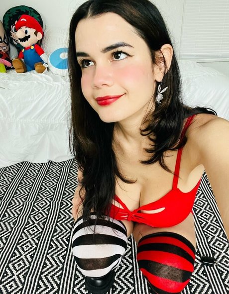 Alaston vuotanut OnlyFans-kuva Laelfo