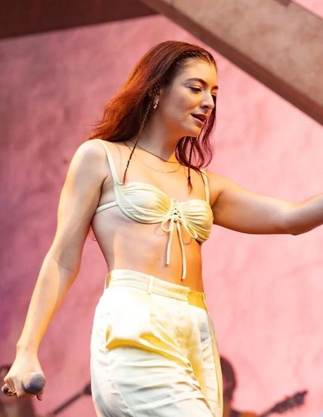 Lorde