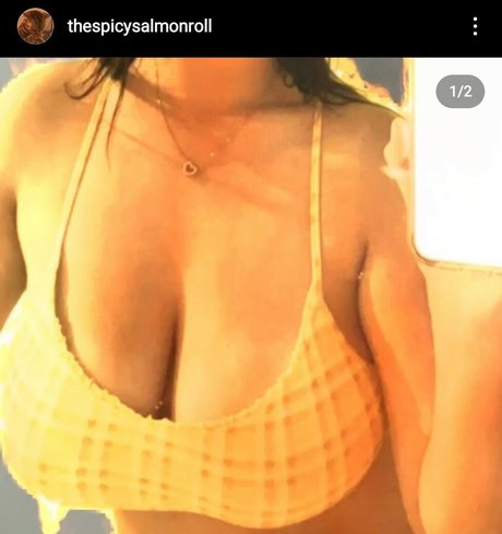 Foto di nudo di fuga di OnlyFans di Thespicysalmonroll