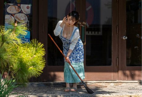 Yuria Yoshine