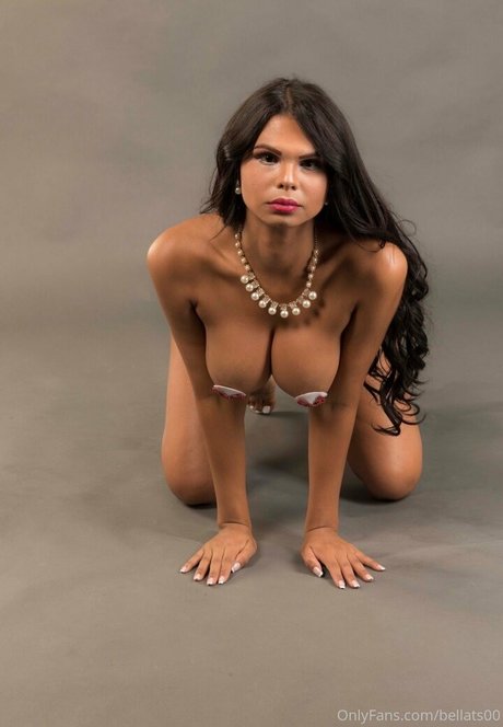 Bellapussy25