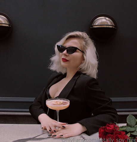 Nahá fotka uniklých OnlyFans od Totallyspyfree
