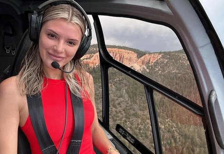 Alissa Violet