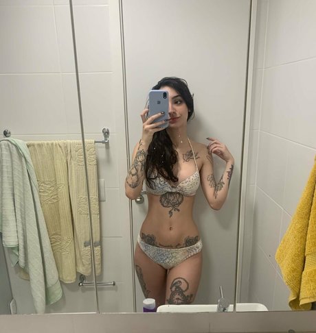 Nagie wyciekłe zdjęcie OnlyFans od Leticia Caputi