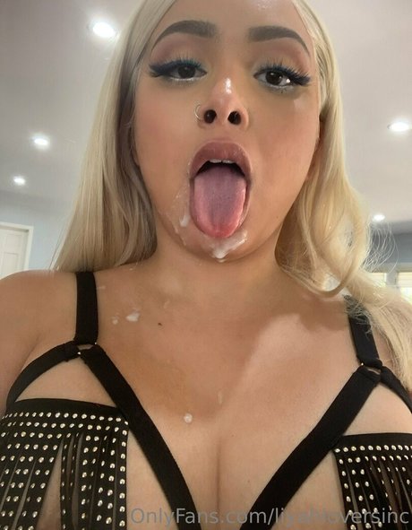 Naken lekkede OnlyFans-bilde av Liyahloversinc