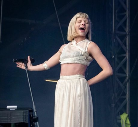 Aurora Aksnes