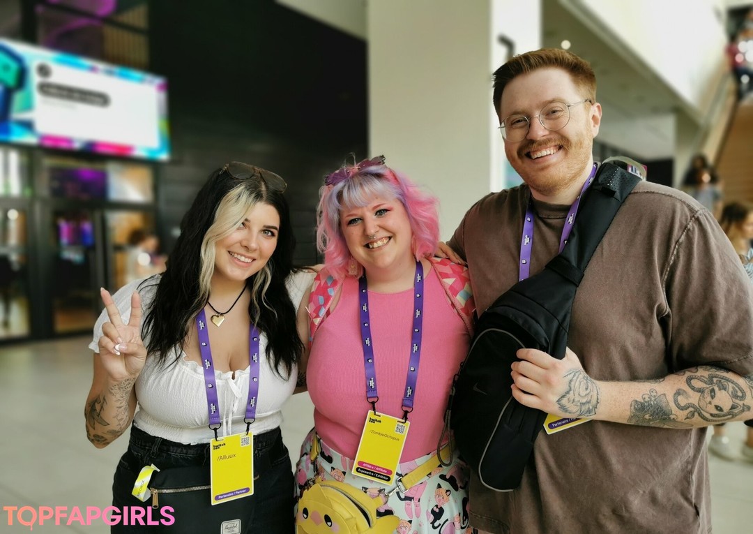 Alasti lekkinud OnlyFans-i pilt Alluux #63