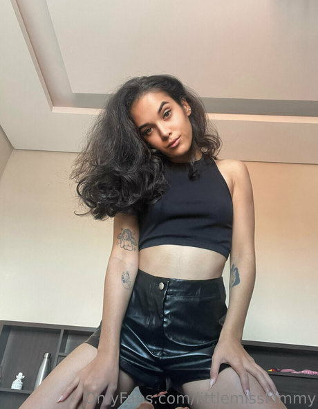 Nahá fotka uniklých OnlyFans od Littlemisskimmy