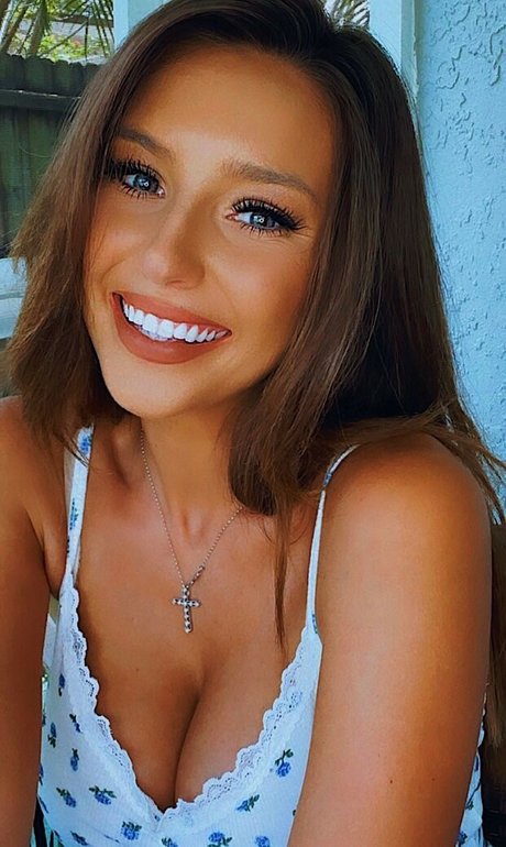 Taylor Alesia