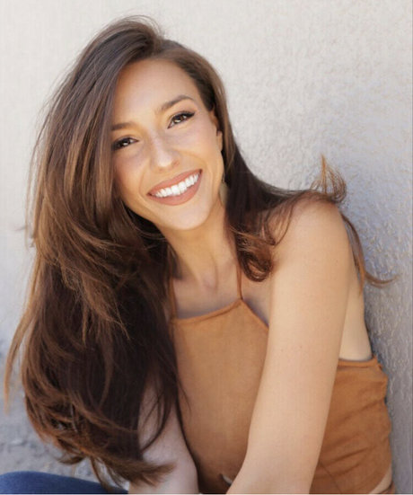 Taylor Alesia