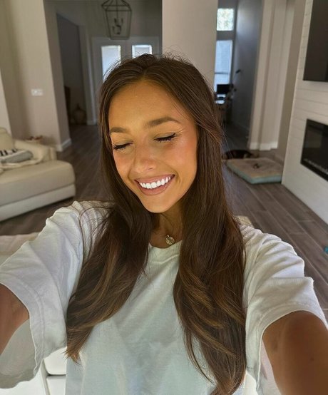 Taylor Alesia