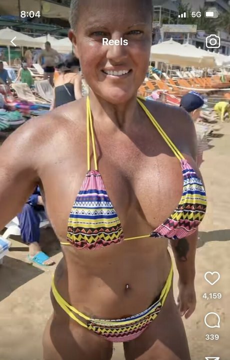 Nahá fotka uniklých OnlyFans od Carro Oberg