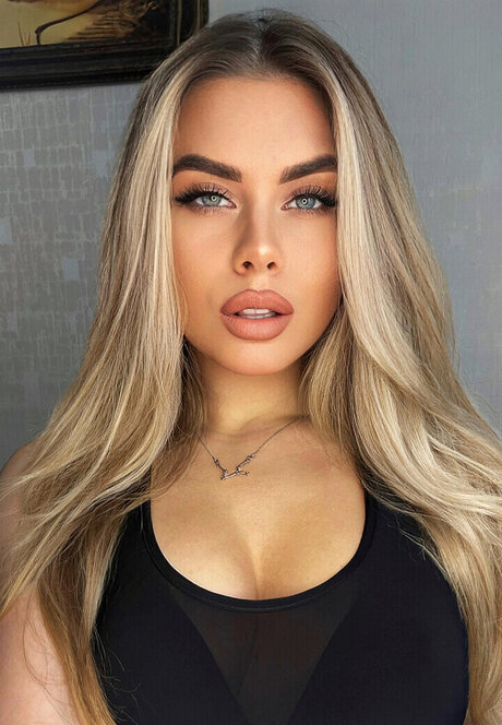 Nahá fotka uniklých OnlyFans od Theice1ady