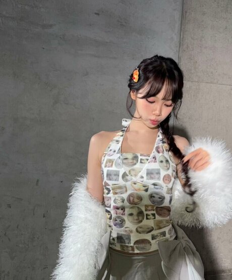 Alaston vuotanut OnlyFans-kuva Kim Chaewon