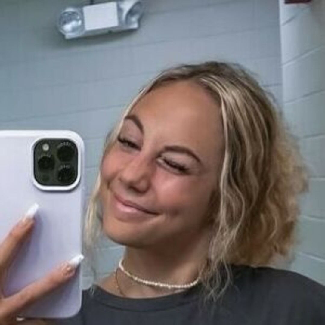 Nøgent lækket OnlyFans-billede af Faith Enokian #4