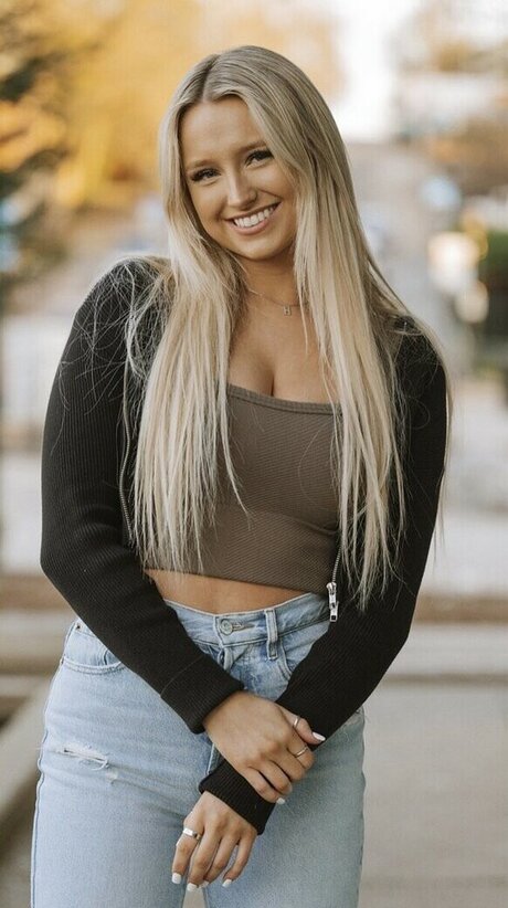 Naken läckt OnlyFans-bild av Haileyandylanxxx