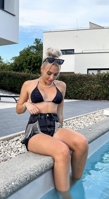 Maryyhx