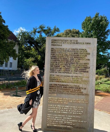 Thea Booysen