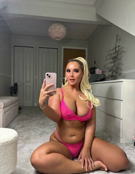 Bigboobzbarbie