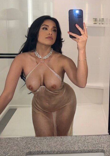 Valkyrae