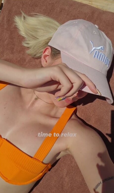 Naken lekkede OnlyFans-bilde av Corinabrx
