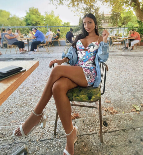 Обнаженная фотография утечки OnlyFans от Ellie Balta