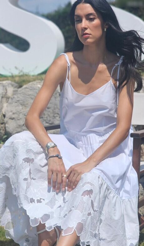 Rebecca Mir
