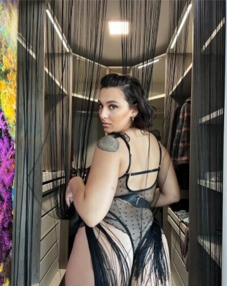 Naken läckt OnlyFans-bild av Vitaminabi