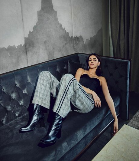 Naken läckt OnlyFans-bild av Ananya Pandey