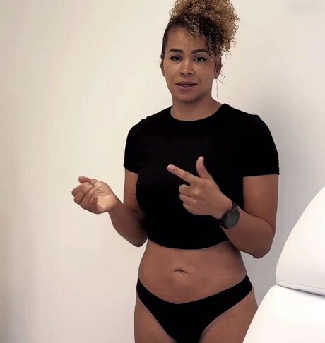 Diana Schneider  nude leaked OnlyFans photo
