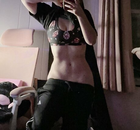 Alaston vuotanut OnlyFans-kuva Theawakened
