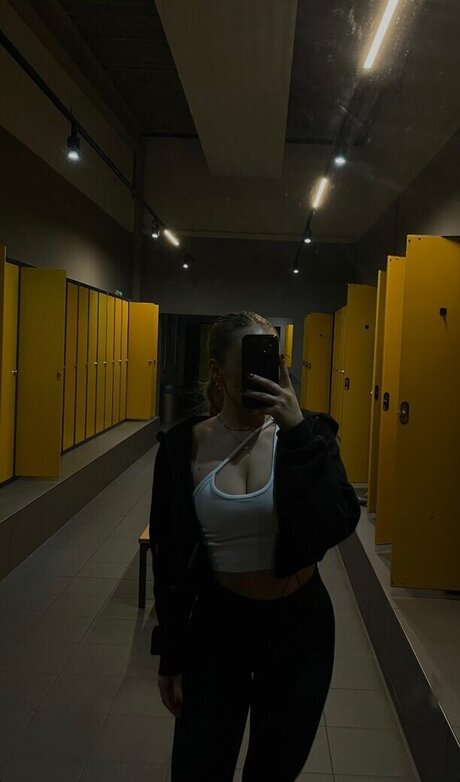 Jasmin Eller  nude leaked OnlyFans photo