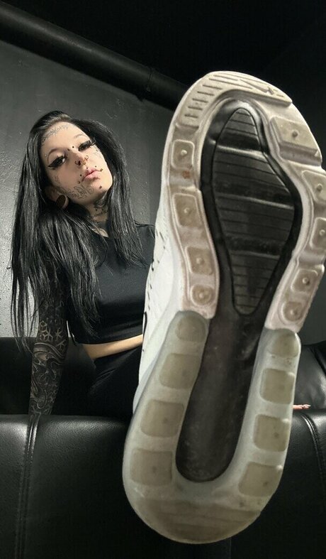 Naakte gelekte OnlyFans-foto van Sthell