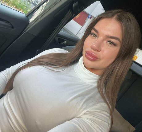 Nagie wyciekłe zdjęcie OnlyFans od Sarah Slavotinek