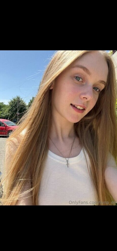 Naakte gelekte OnlyFans-foto van Luna Lunaelf