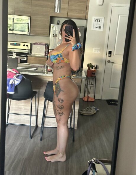 Nikoleashleyy