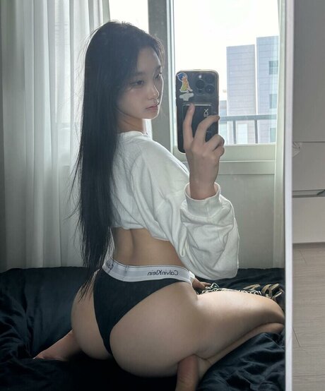 Naakte gelekte OnlyFans-foto van Sindahyex