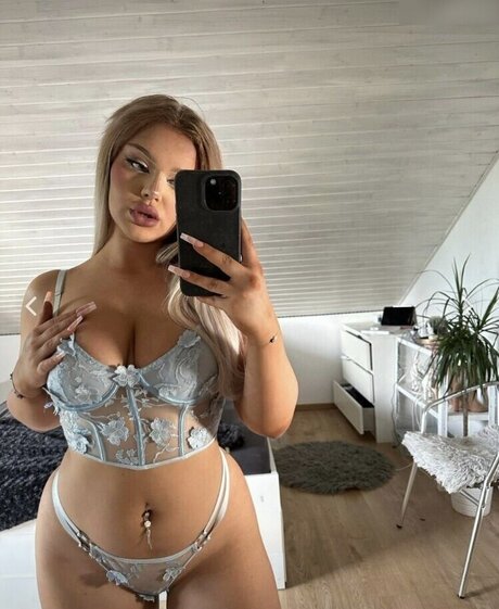 Kyliesweetie OnlyFans泄露裸照