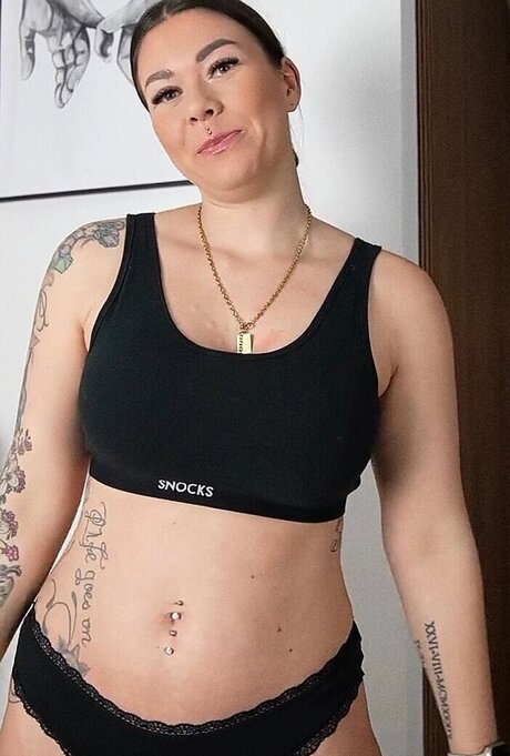 Die Meedtis OnlyFans 유출 누드 사진